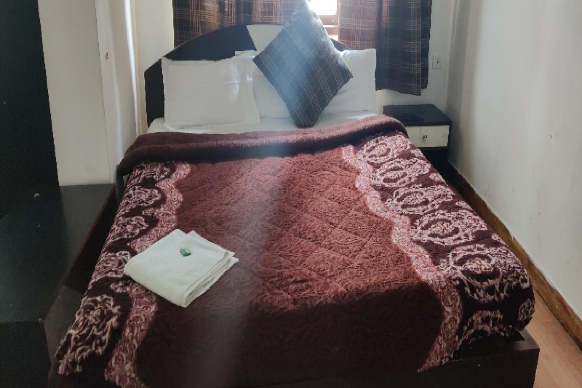 OYO 8272 Hotel Pratigya Residency Gangtok Exterior foto